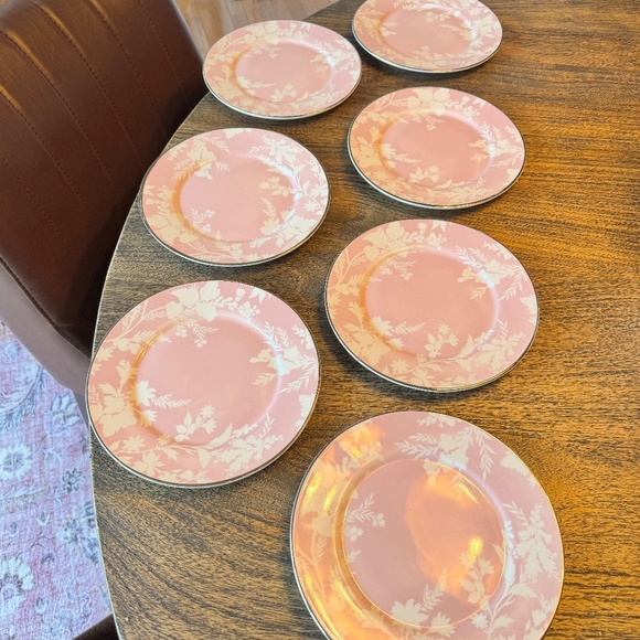 Pottery Barn Monique Lhuillier Rose Bouquet Salad Plate, Set of 7 - Picture 5 of 15